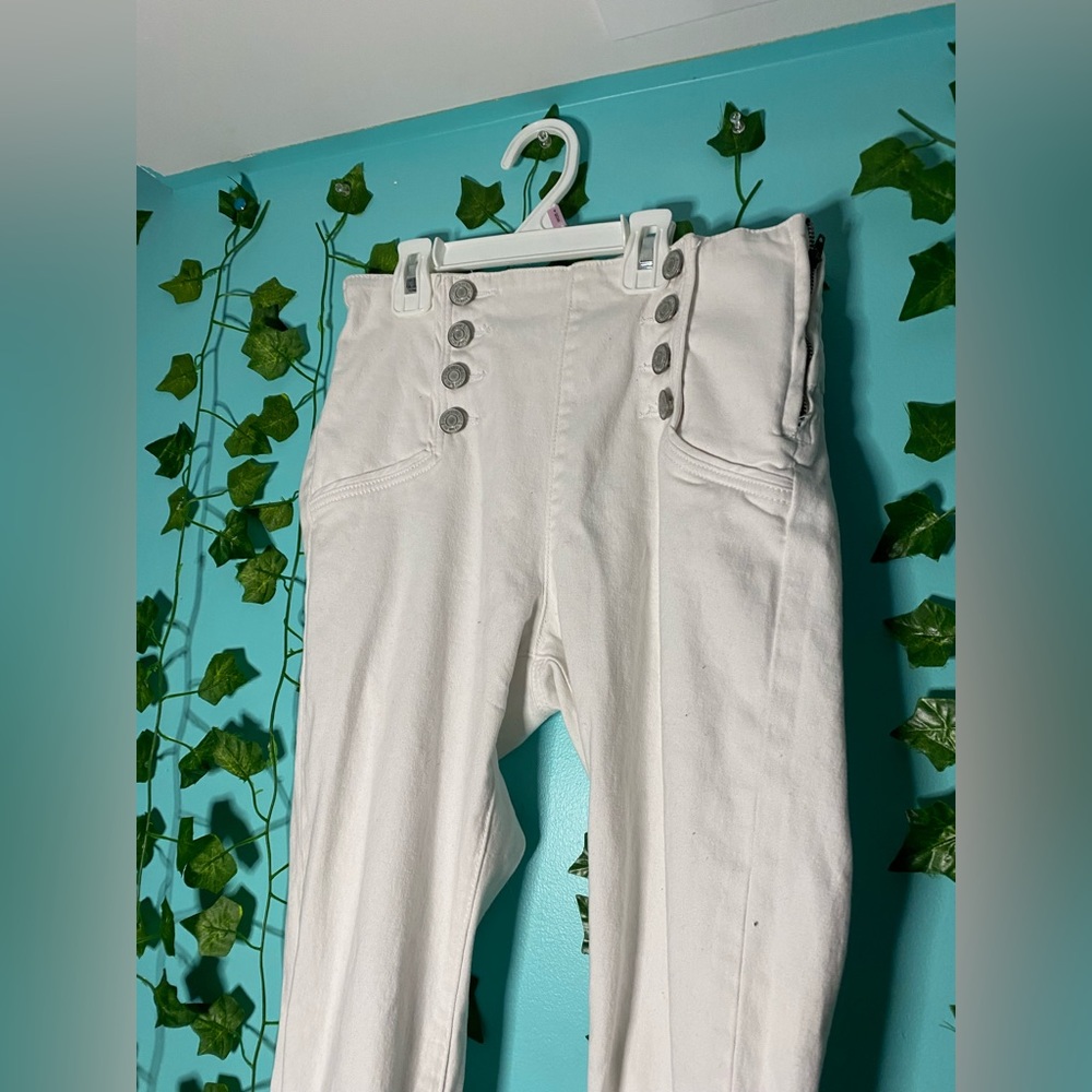 White Jeans